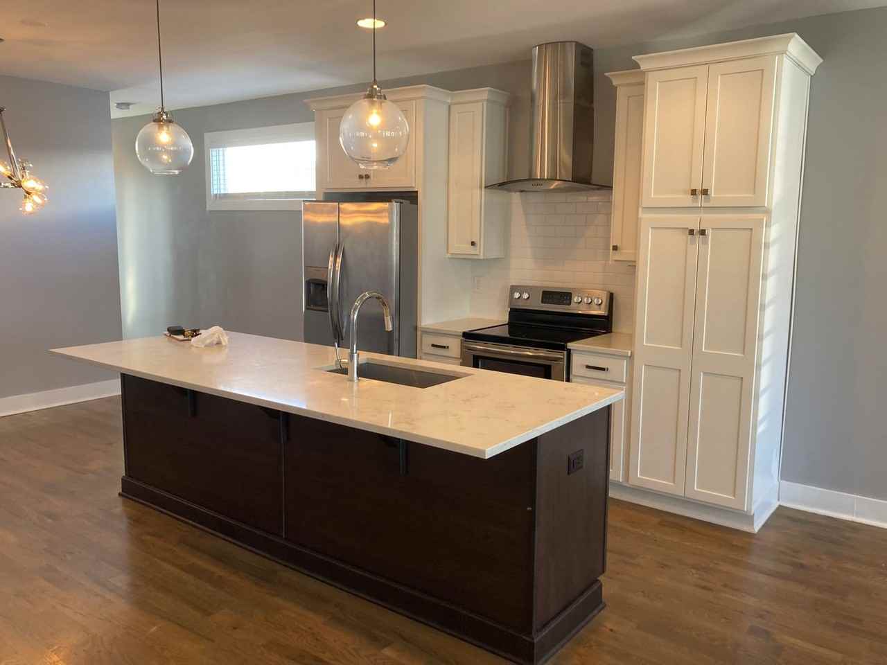 1515 21st Ave N - Photo 5 of 29