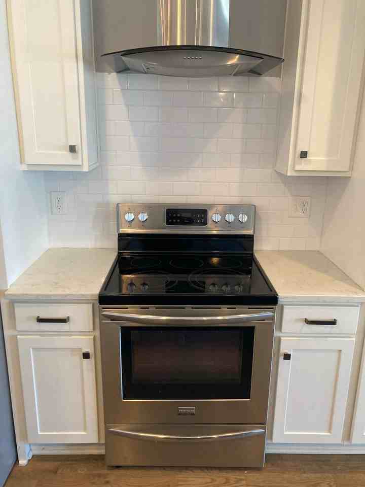 1515 21st Ave N - Photo 7 of 29