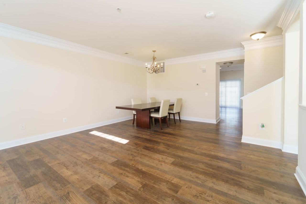 2332 Merseyside Dr - Photo 2 of 25