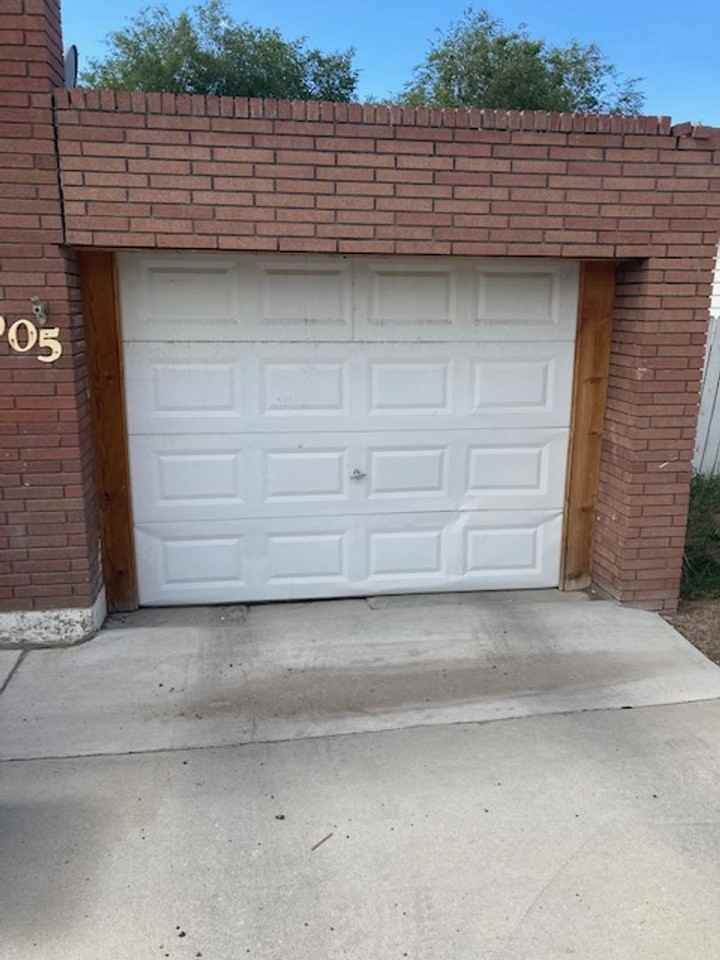 905 N Lincoln - Photo 3 of 9