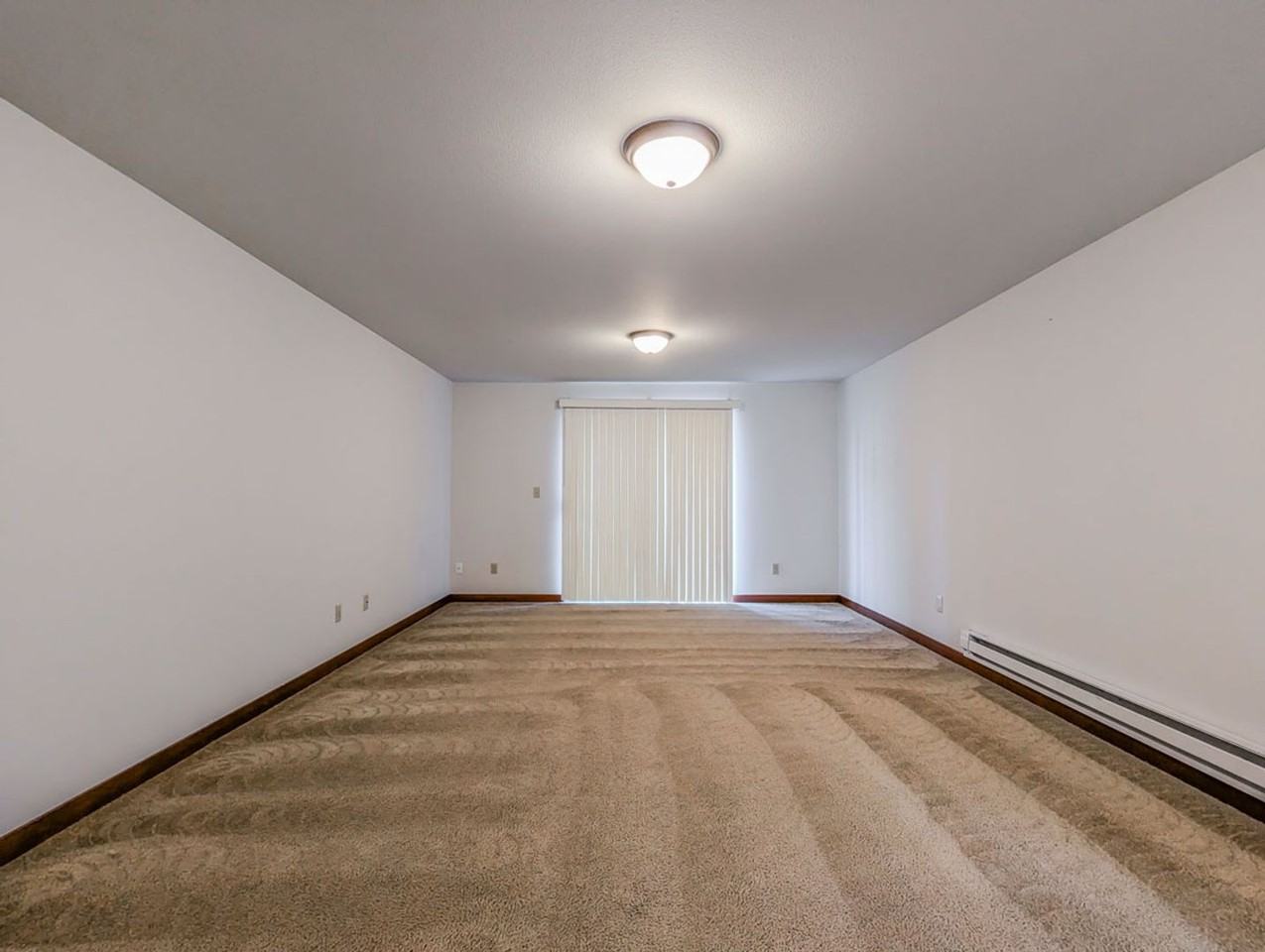 RW - 4811 80th Street NE - Photo 3 of 8