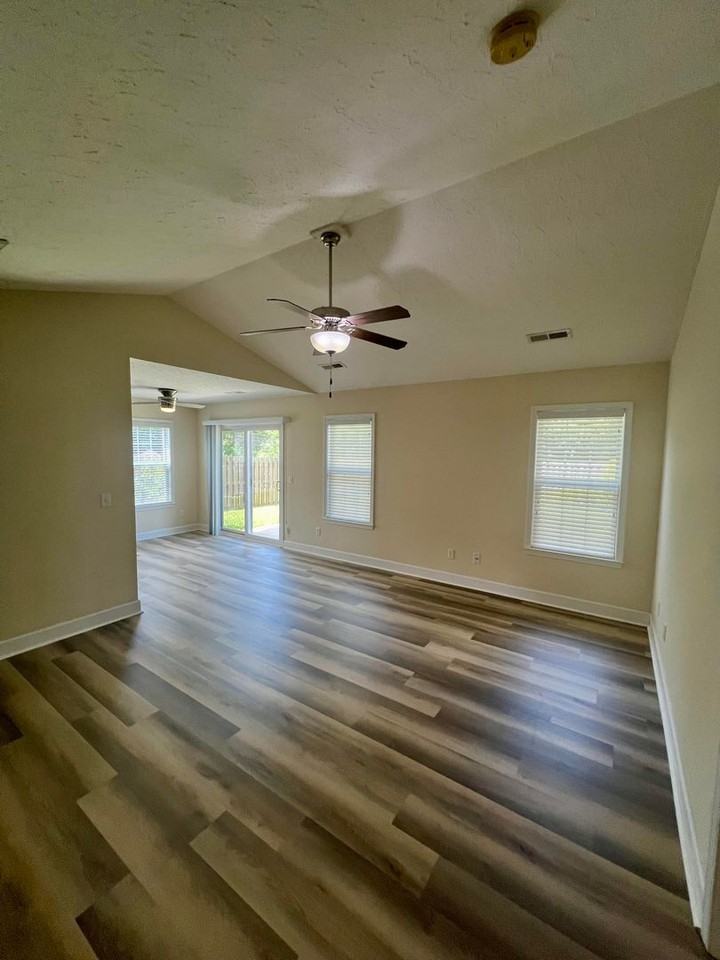 824 Rolling Pines Loop Rd Ne - Photo 2 of 15