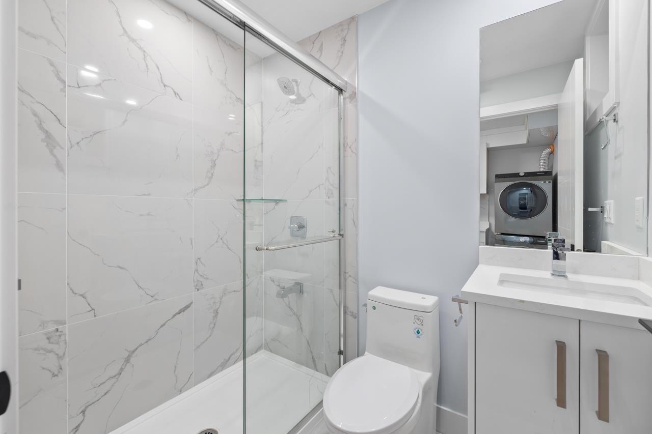 4330 Gladstone Street - Photo 3 of 8