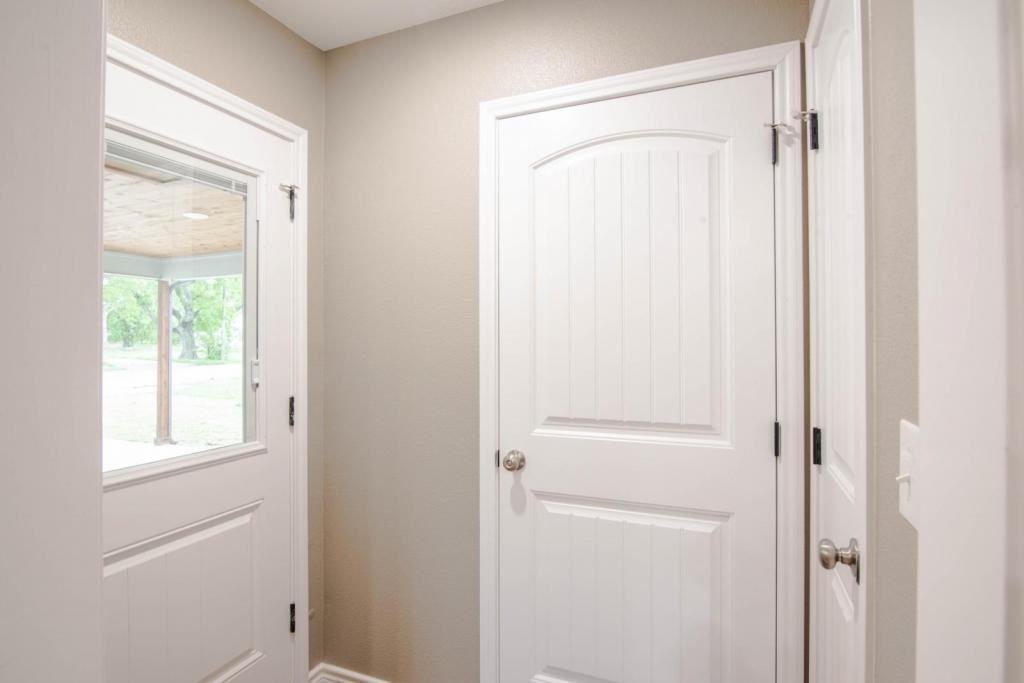 400 Allen Ave - Photo 5 of 14