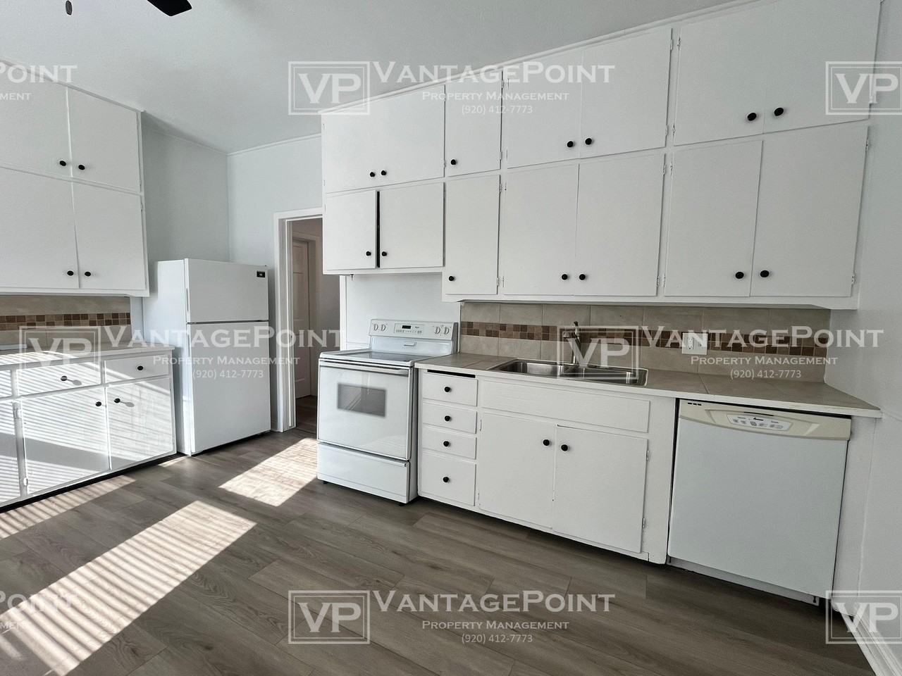 819 Kellogg St - Photo 2 of 12