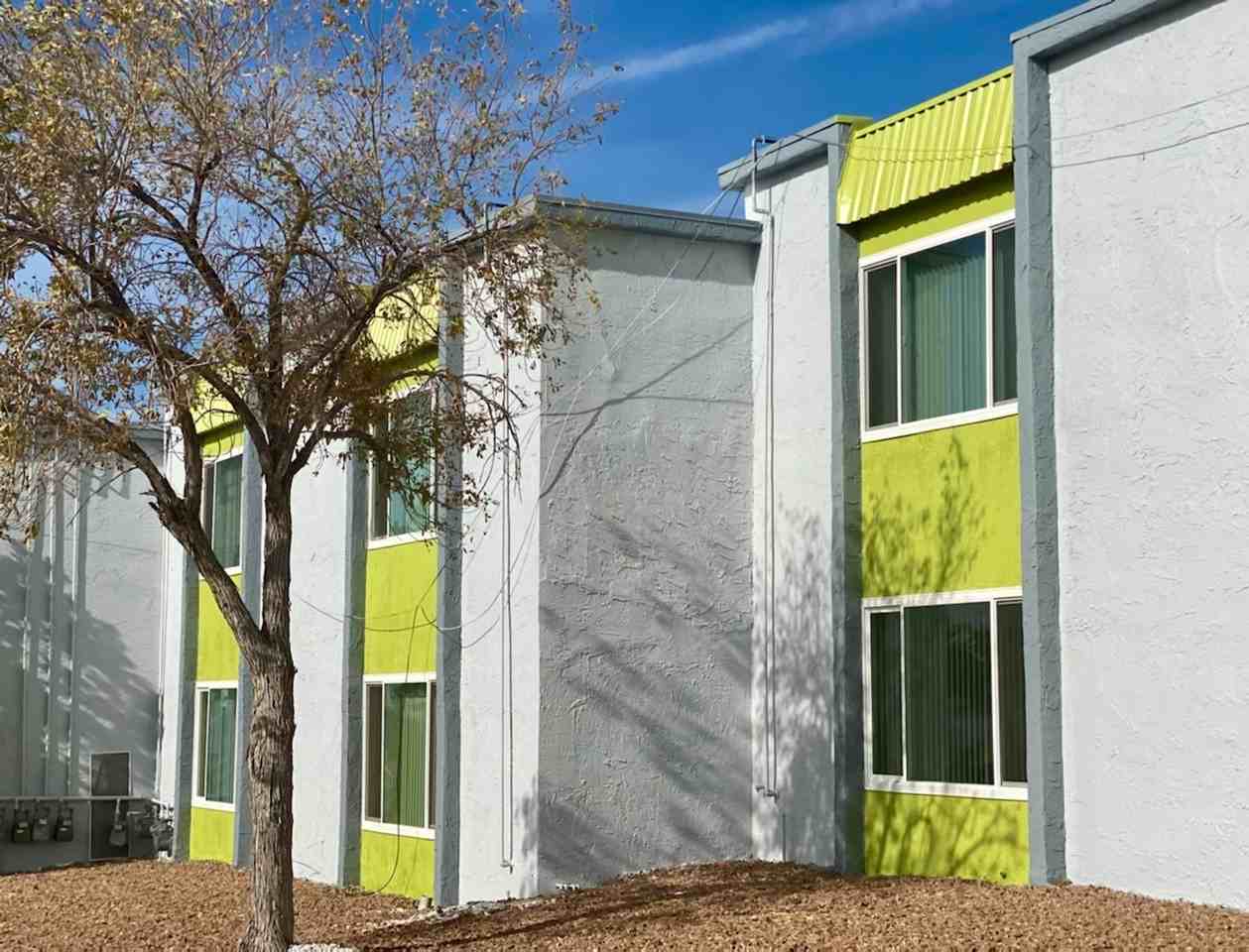 Vista Ventana Apartments - Photo 3 of 10