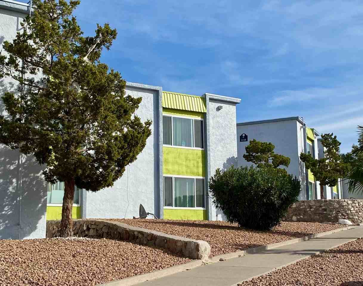 Vista Ventana Apartments - Photo 7 of 10