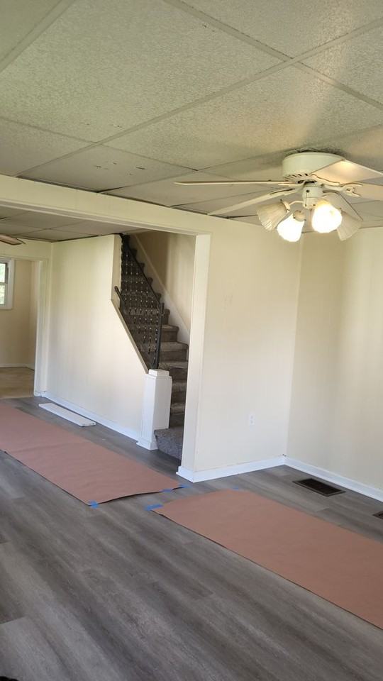 496 Eshelman St - Photo 3 of 26