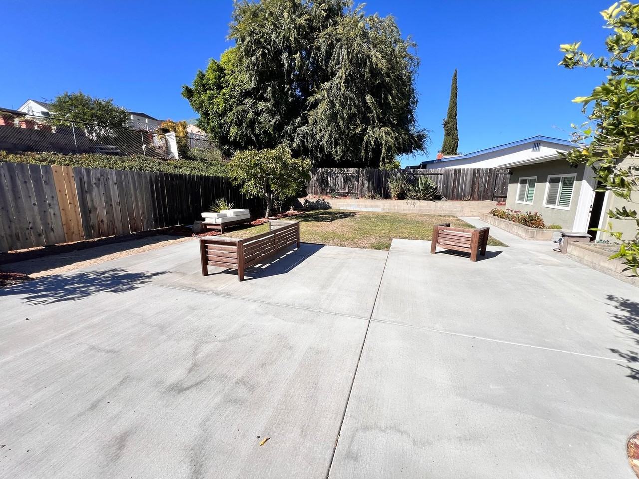 6946 Cowles Mountain Blvd - Photo 7 of 21