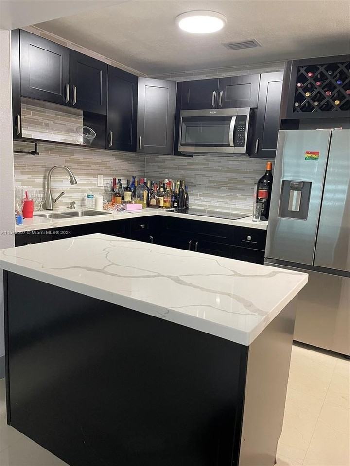 3610 Nw 211th St - Photo 2 of 15