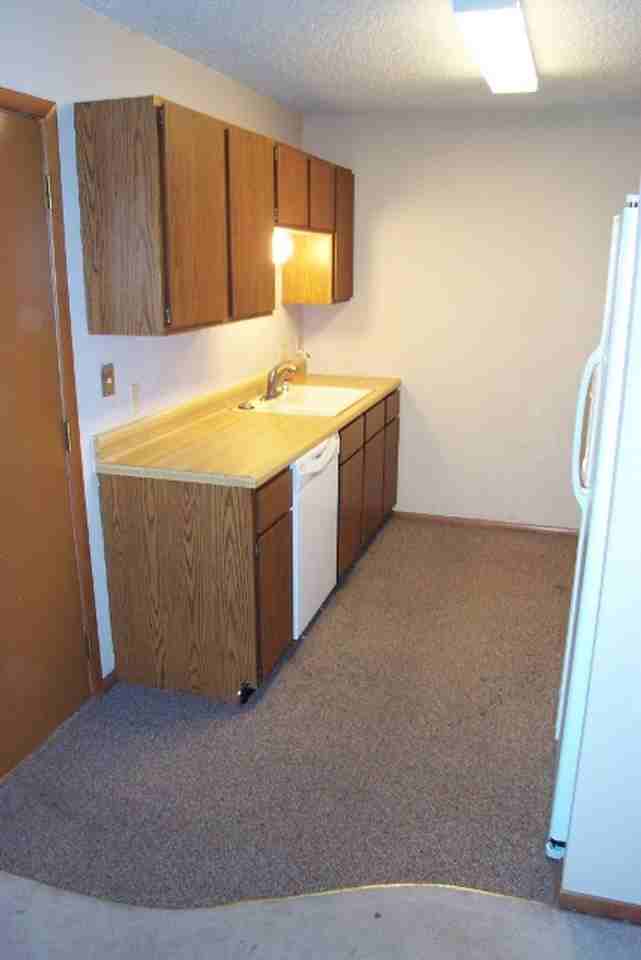 7019-21 W. Oneil - Photo 2 of 12