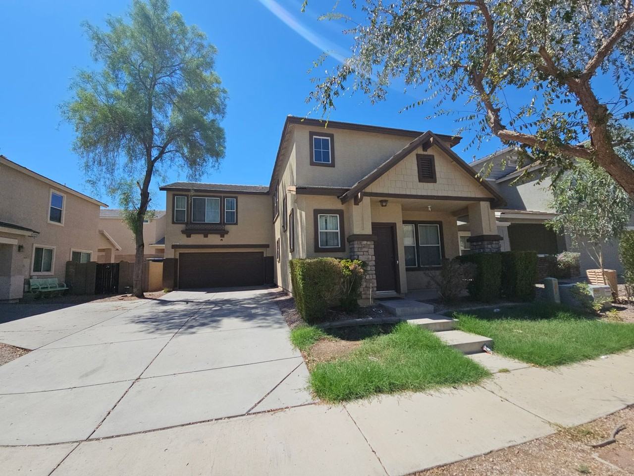 4217 W Maldonado Rd - Photo 2 of 7