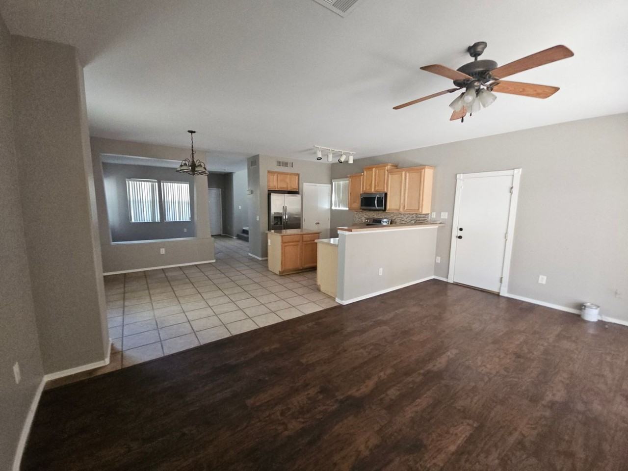 4217 W Maldonado Rd - Photo 5 of 7