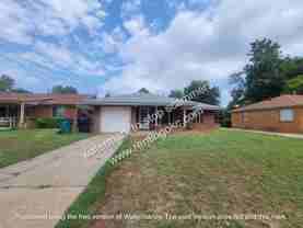 4209 Nw 17th St - Photo 1 of 1