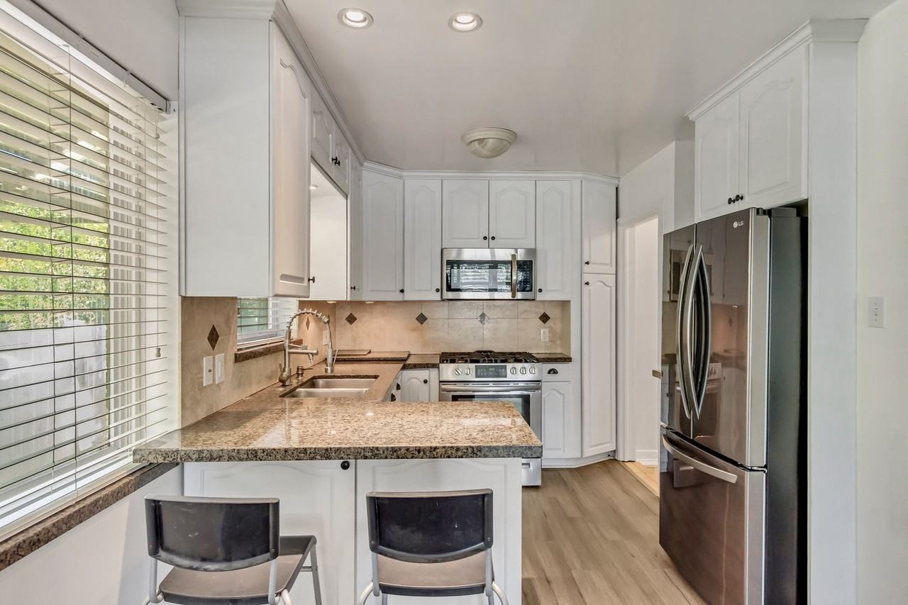 1615 E 2100 S - Photo 2 of 14