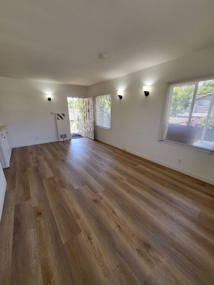 120 S. Craig - Photo 3 of 20