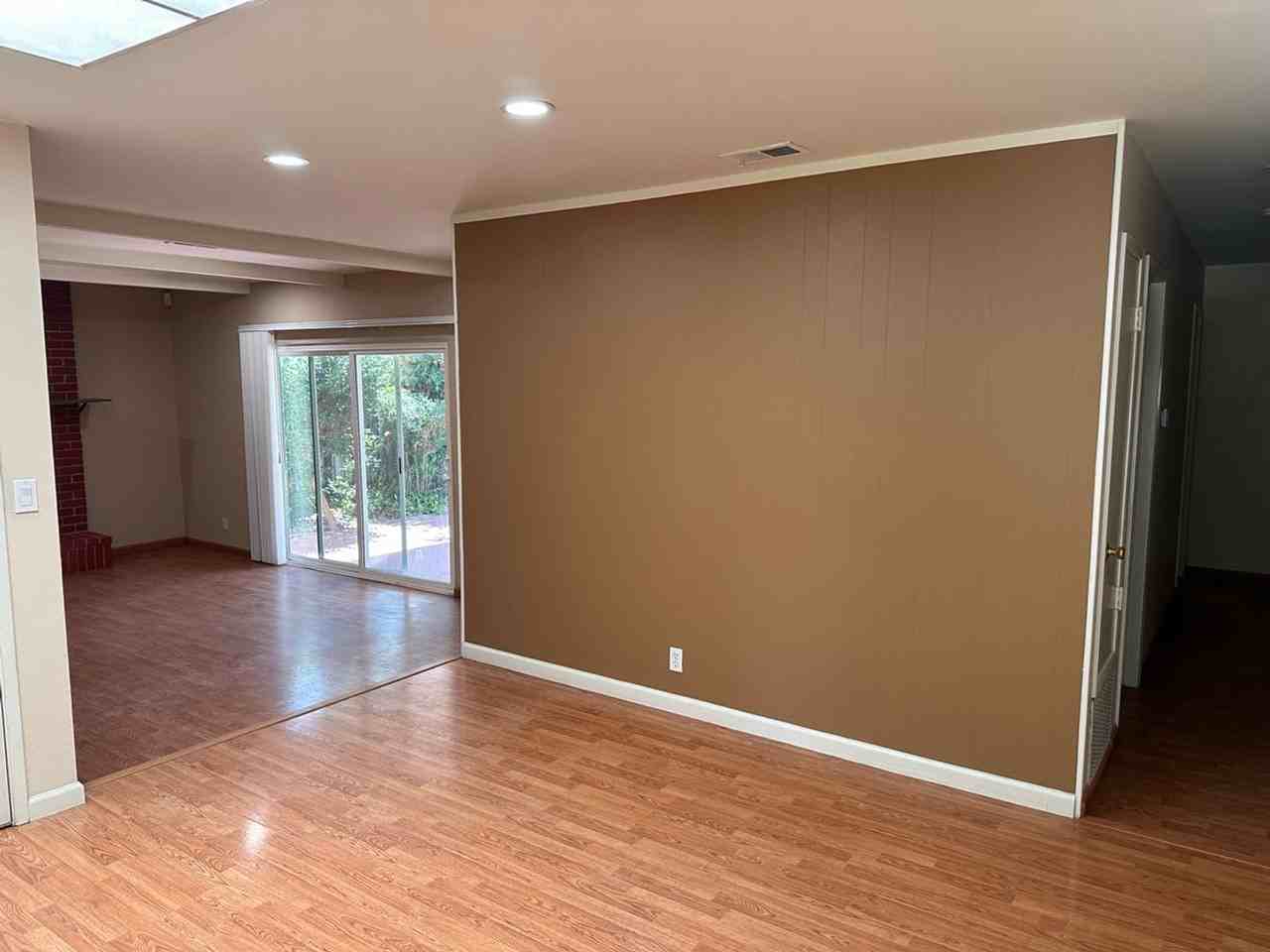 2991 Everdale Dr - Photo 3 of 13