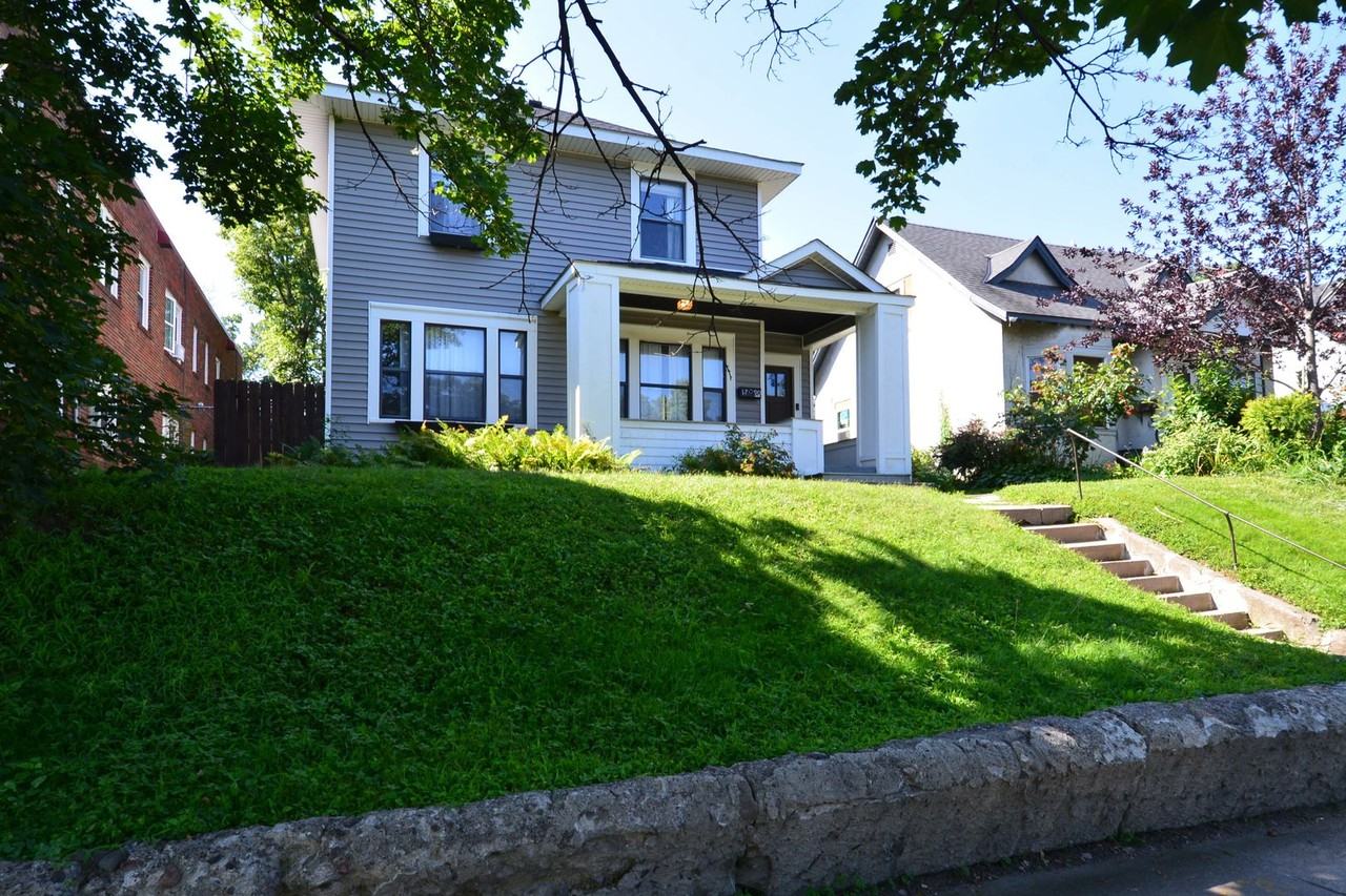 1790 Selby Ave - Photo 2 of 34