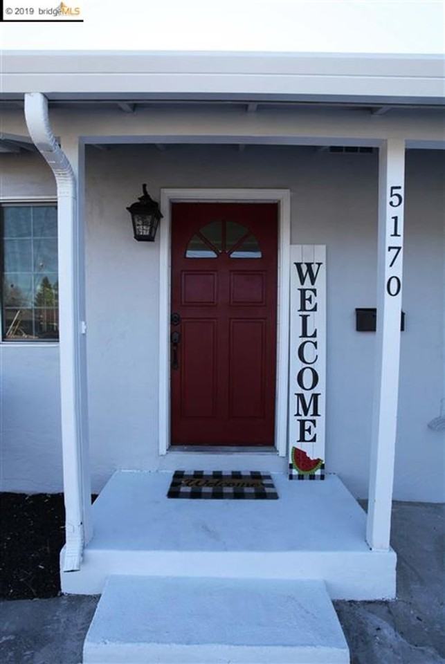 5170 White Oak Ct - Photo 3 of 34