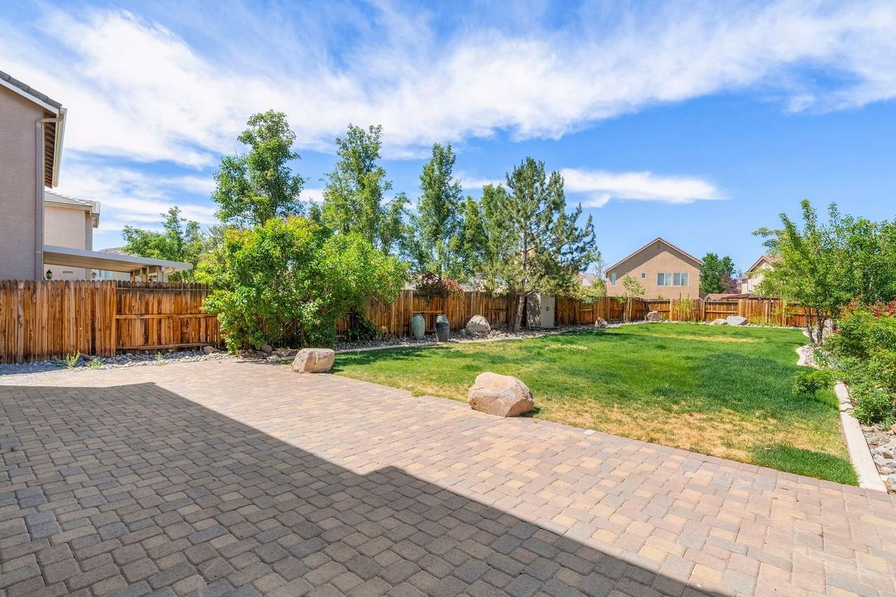 1755 Cavern Dr - Photo 2 of 25