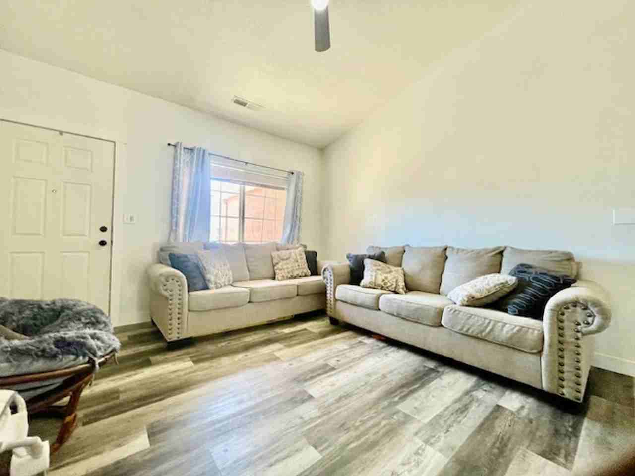 432 S 625 E - Photo 6 of 15