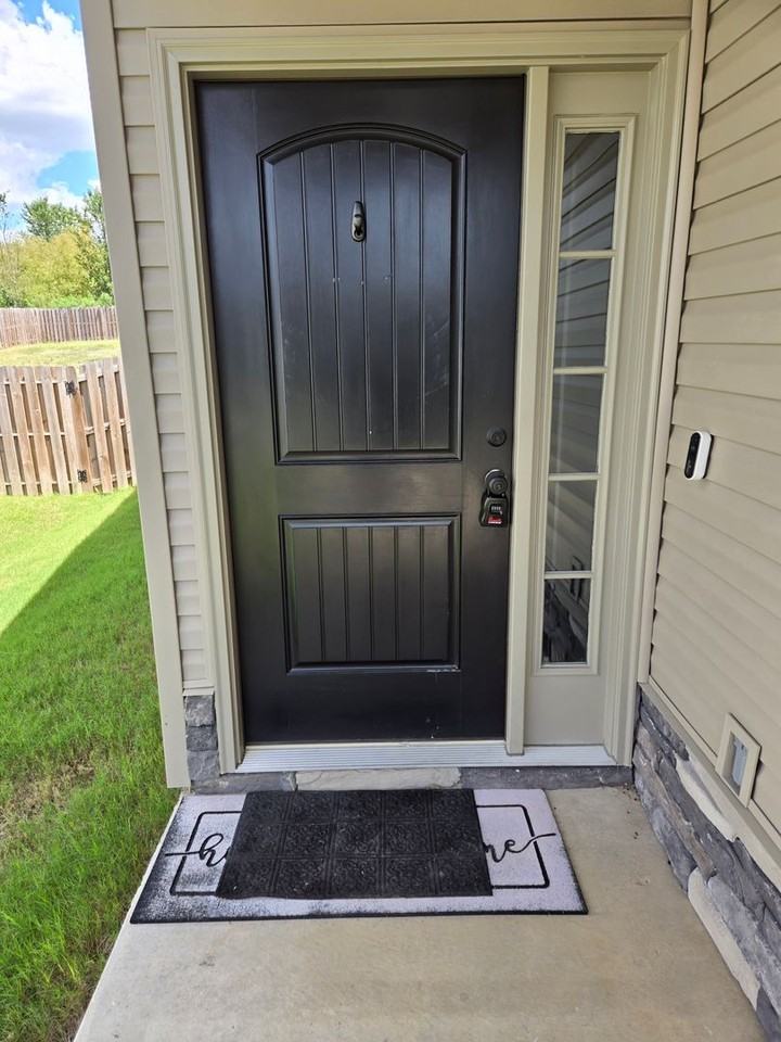 542 Jensen Ln - Photo 4 of 33