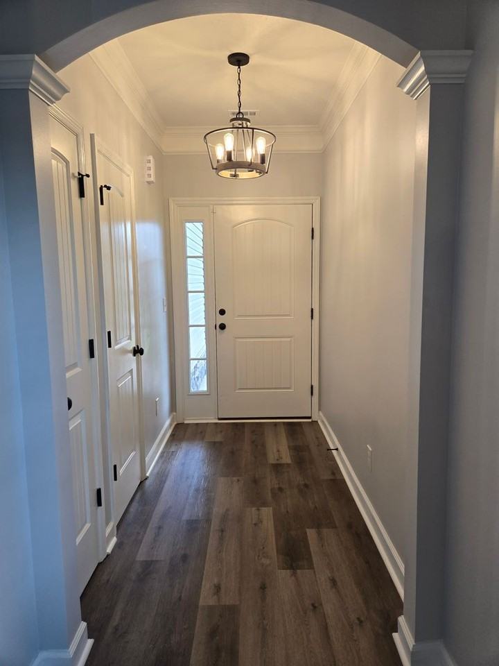 542 Jensen Ln - Photo 6 of 33