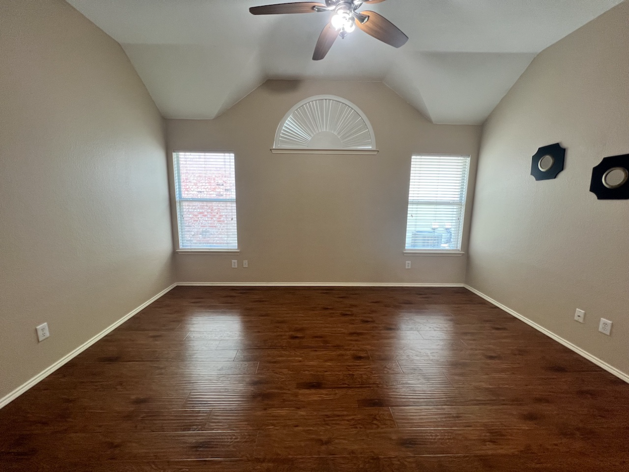 5812 White Pine Dr - Photo 7 of 21