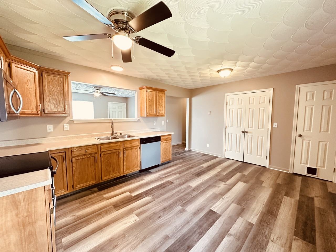 234 Sunday Silence Dr #NA - Photo 3 of 12