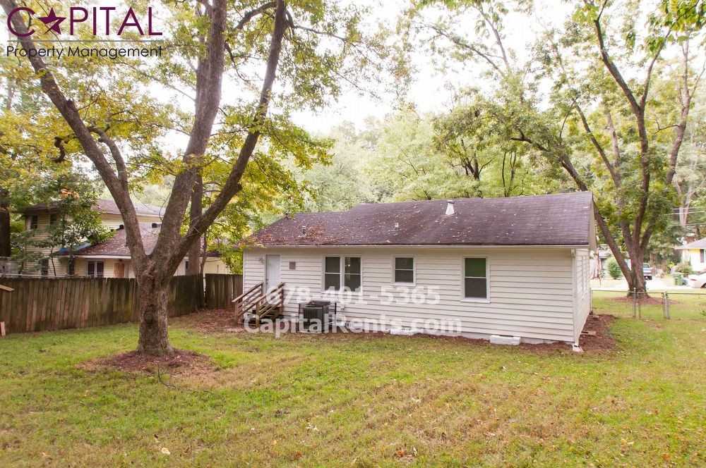 2494 Baxter Rd SW - Photo 2 of 9