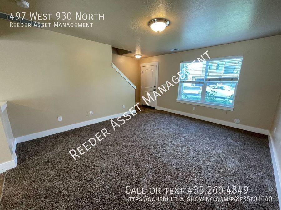 497 W 930 N - Photo 4 of 26