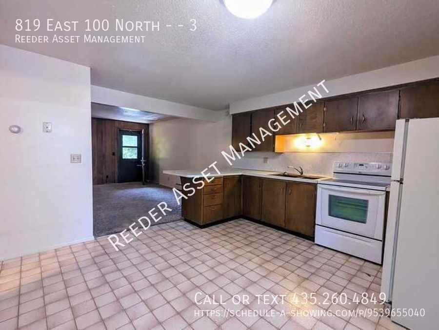 819 E 100 N #3 - Photo 6 of 14