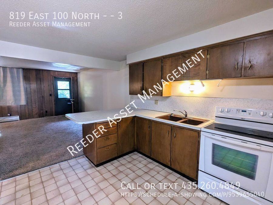 819 E 100 N #3 - Photo 7 of 14