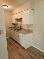featured image of 6 Willow St #6