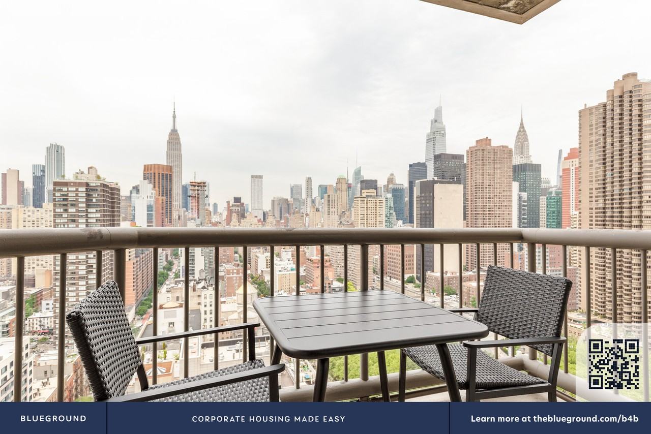 401 East 34th Street - Photo 6 of 50