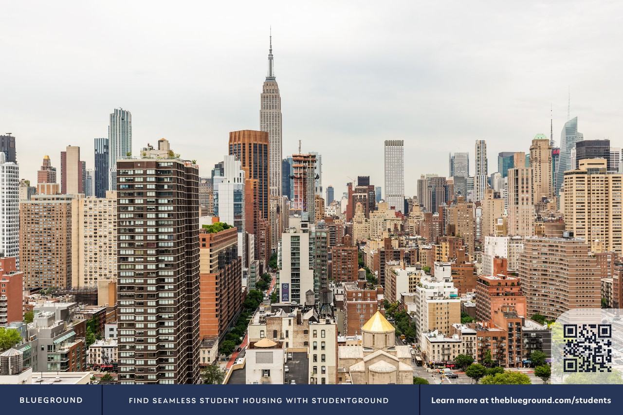 401 East 34th Street - Photo 7 of 50