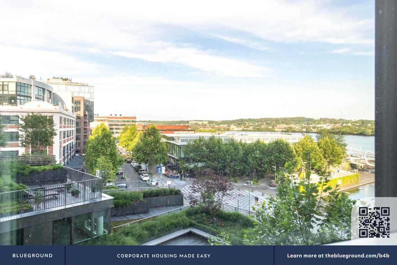 3 Tingey Square - Photo 6 of 65