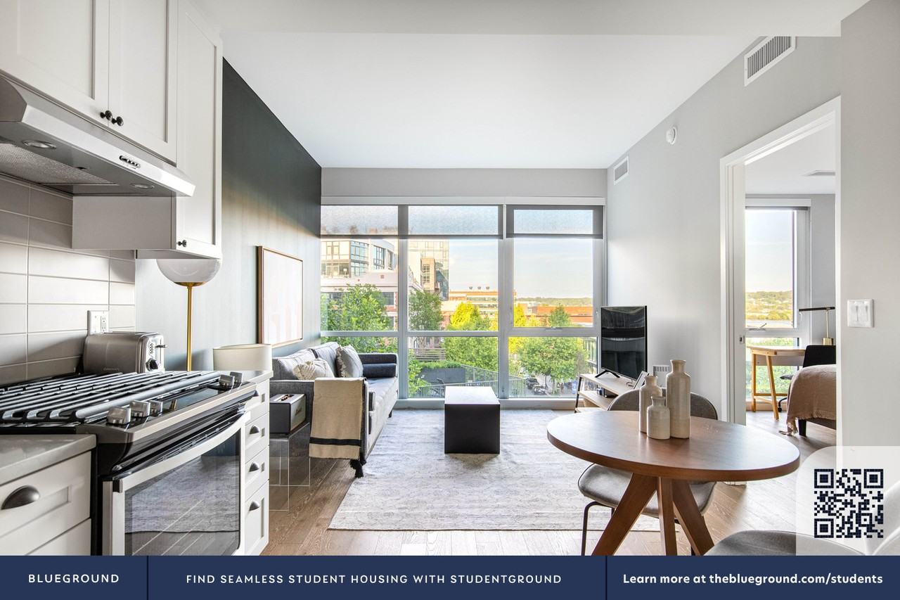 3 Tingey Square - Photo 7 of 65