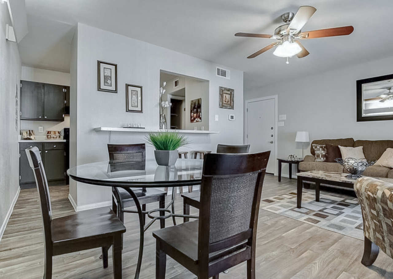 Alamo Estates - Photo 7 of 23