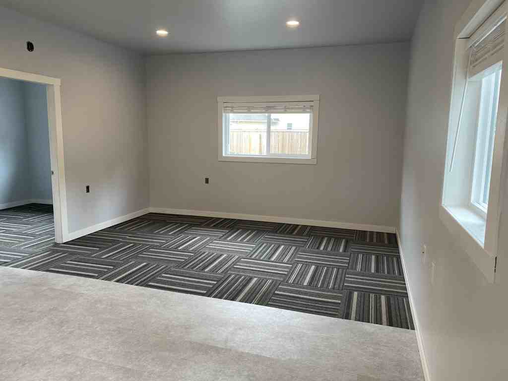 5876 Shadow Mountain Rd - Photo 2 of 12