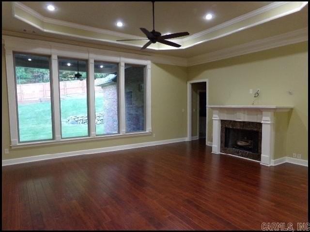 111 Chelle Ln - Photo 2 of 25