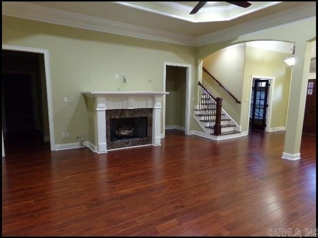 111 Chelle Ln - Photo 3 of 25