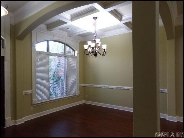 111 Chelle Ln - Photo 4 of 25