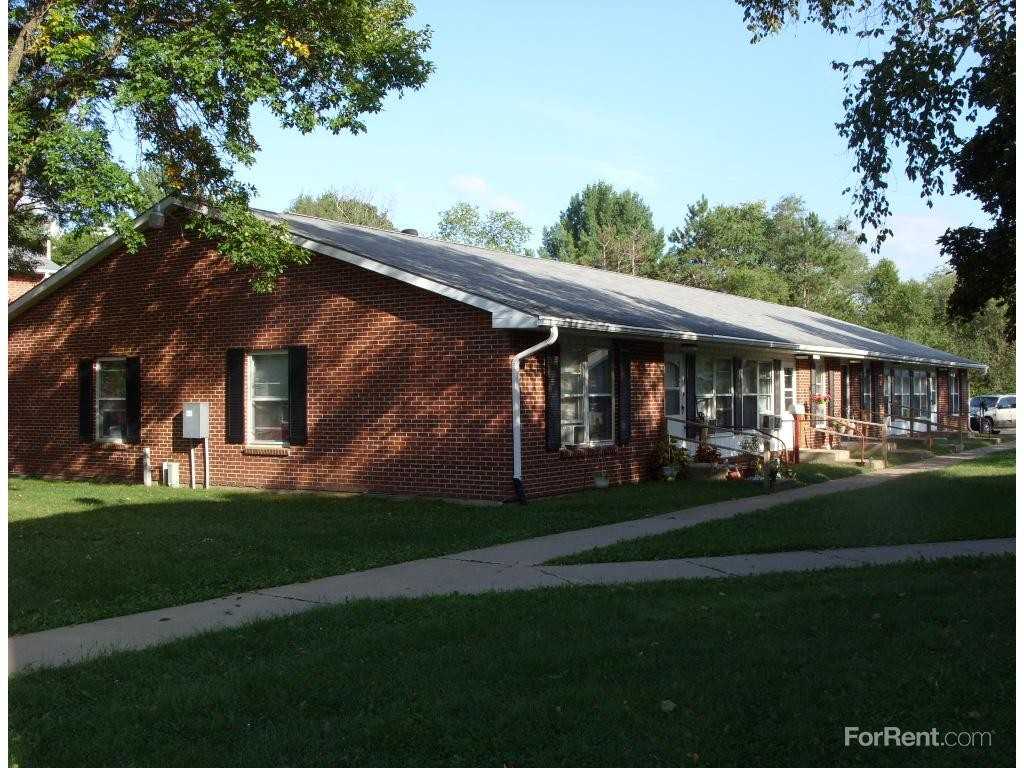 Black River Housing LLC Apartments 521 N 8th St, Black River Falls