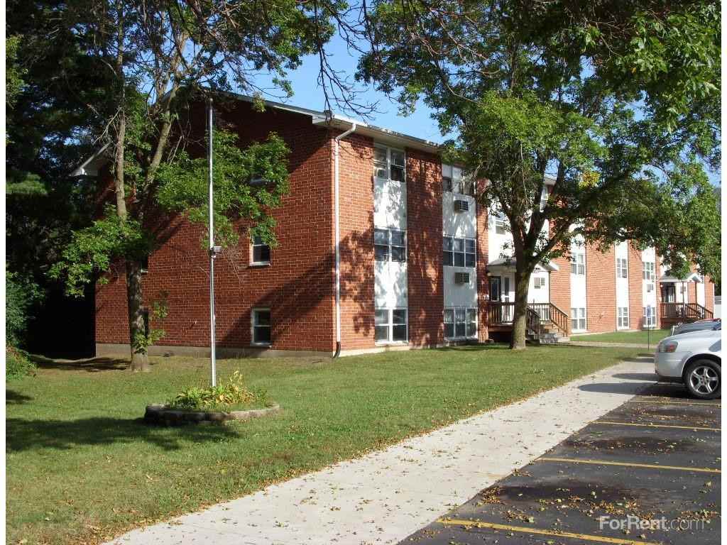 Black River Housing LLC Apartments 521 N 8th St, Black River Falls