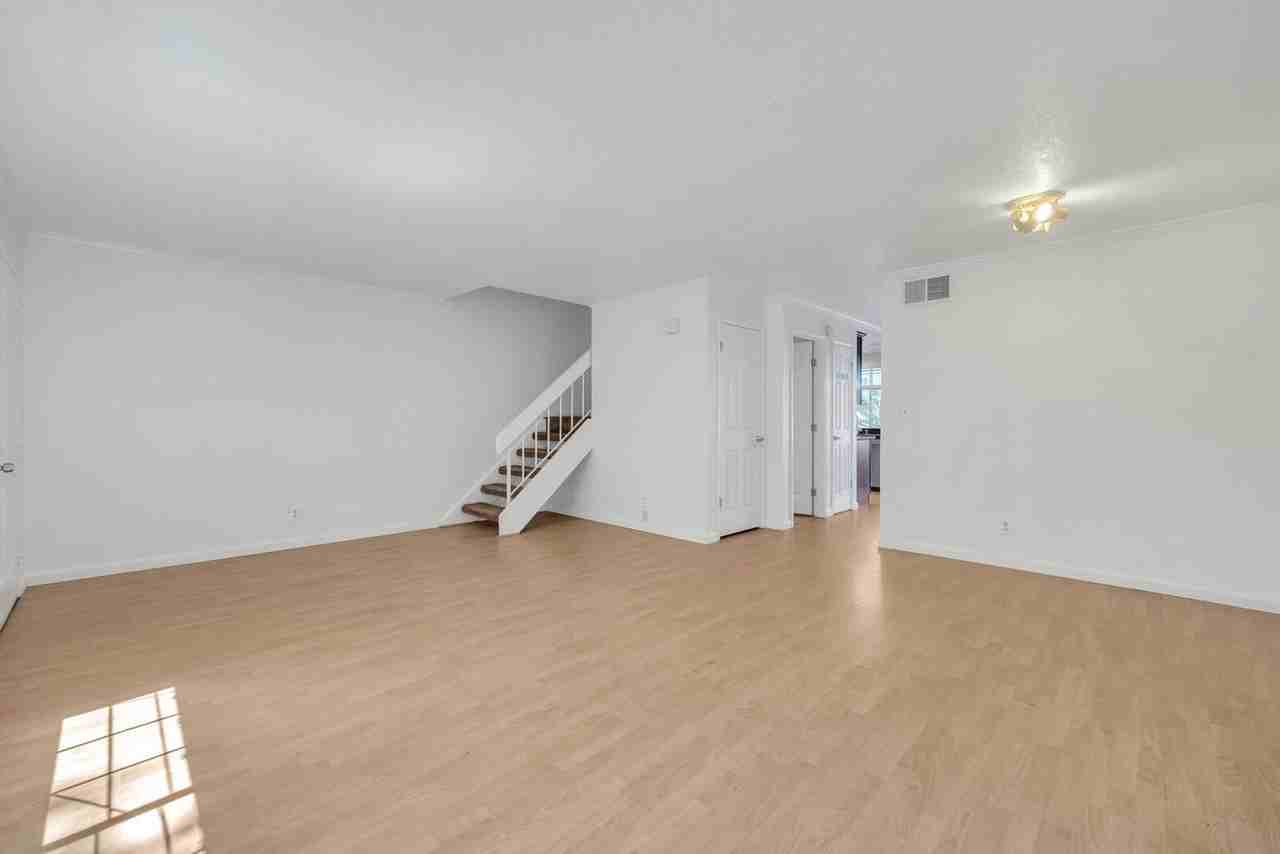 3926 Oak Villa Cir - Photo 5 of 26
