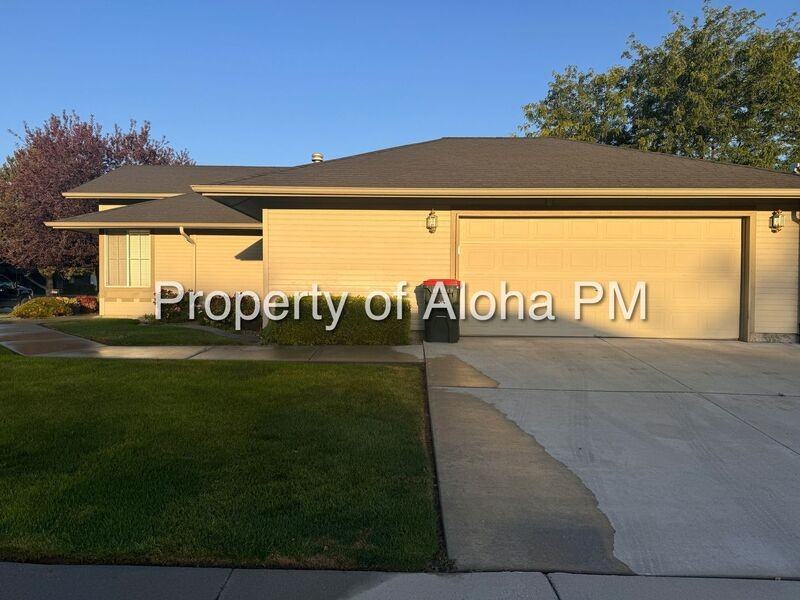 3048 W Kendrick St - Photo 3 of 23