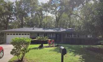 9734 W Cherokee Ln - Photo 1 of 1