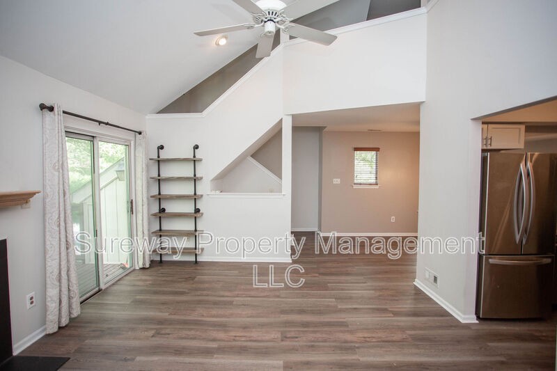 175 Woodlake Dr - Photo 6 of 40