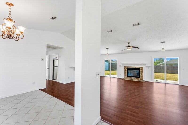 6824 Forsythe Dr - Photo 5 of 50